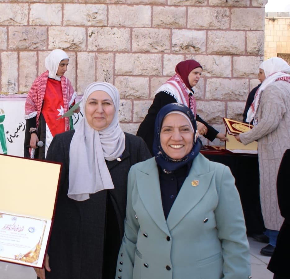 Madar Al-Saa Images 0.8036310602811287