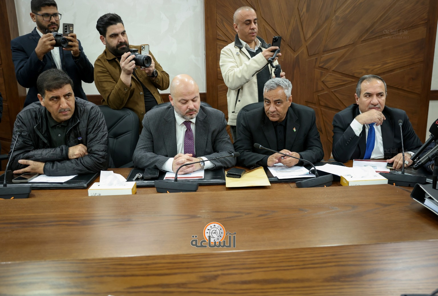 Madar Al-Saa Images 0.9509762825878336