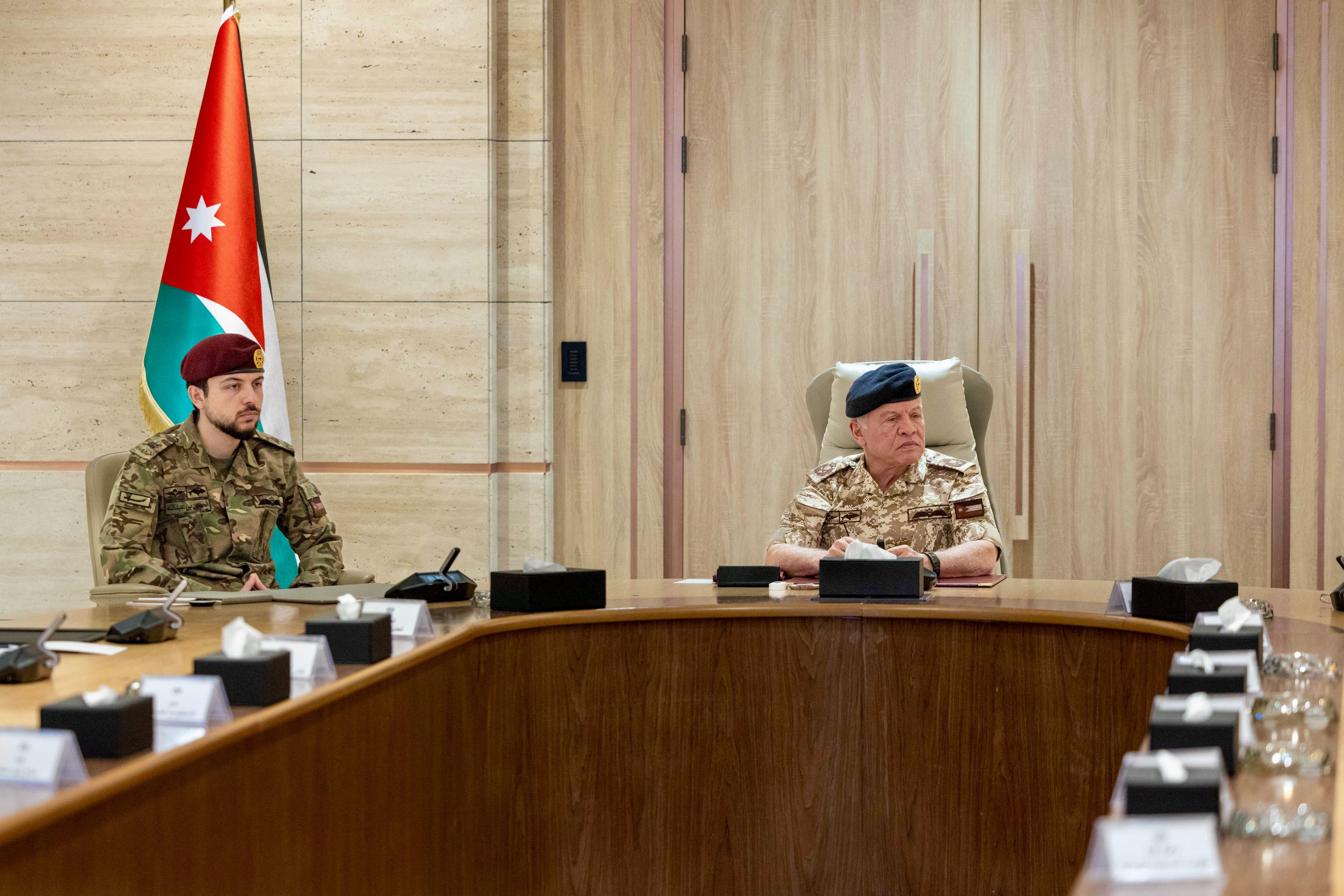 Madar Al-Saa Images 0.03616272694237033