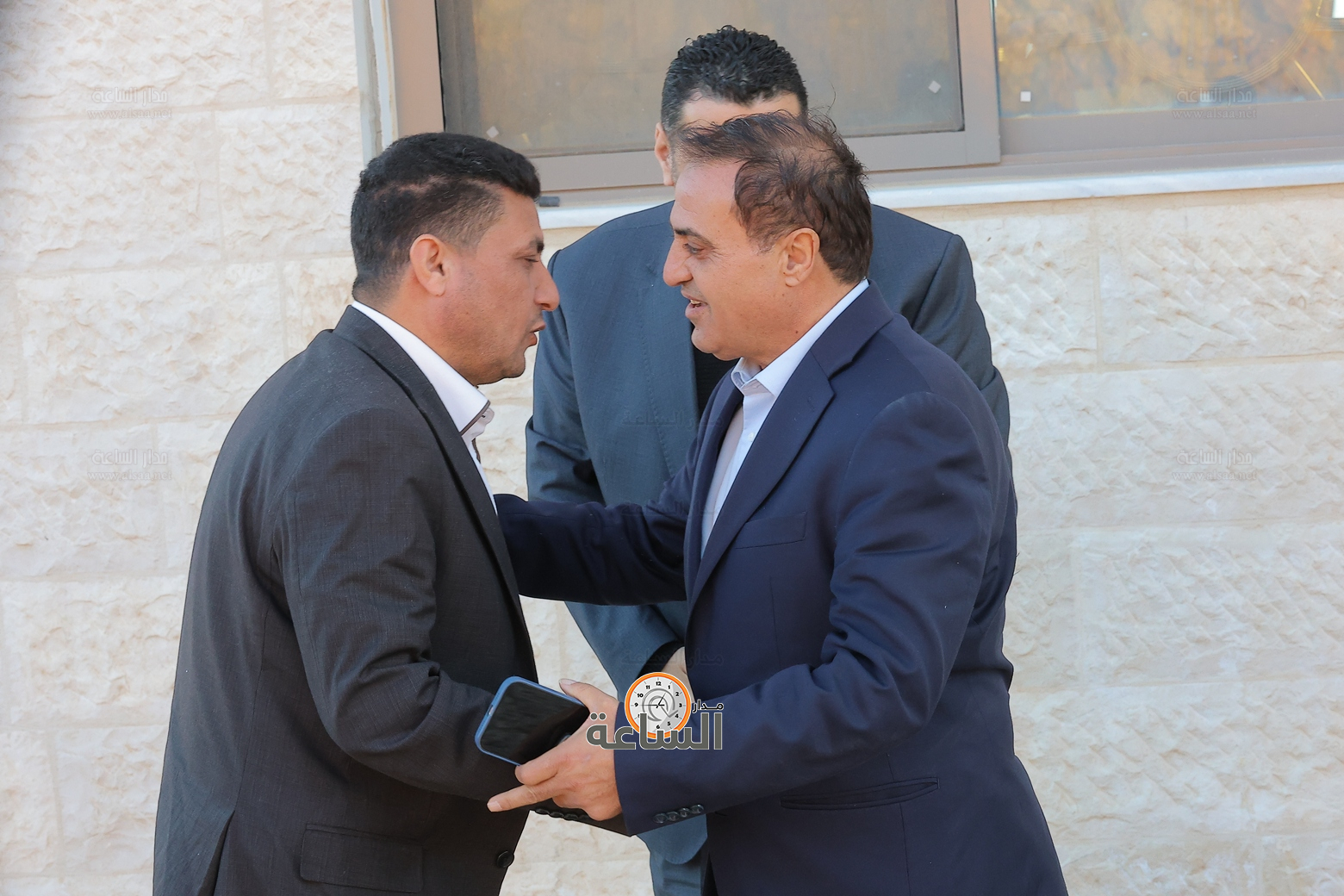 Madar Al-Saa Images 0.6243812809161918