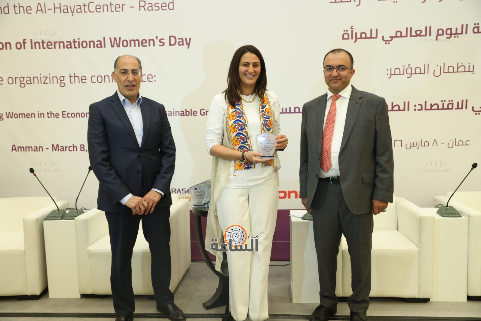 Madar Al-Saa Images 0.9371111664719729