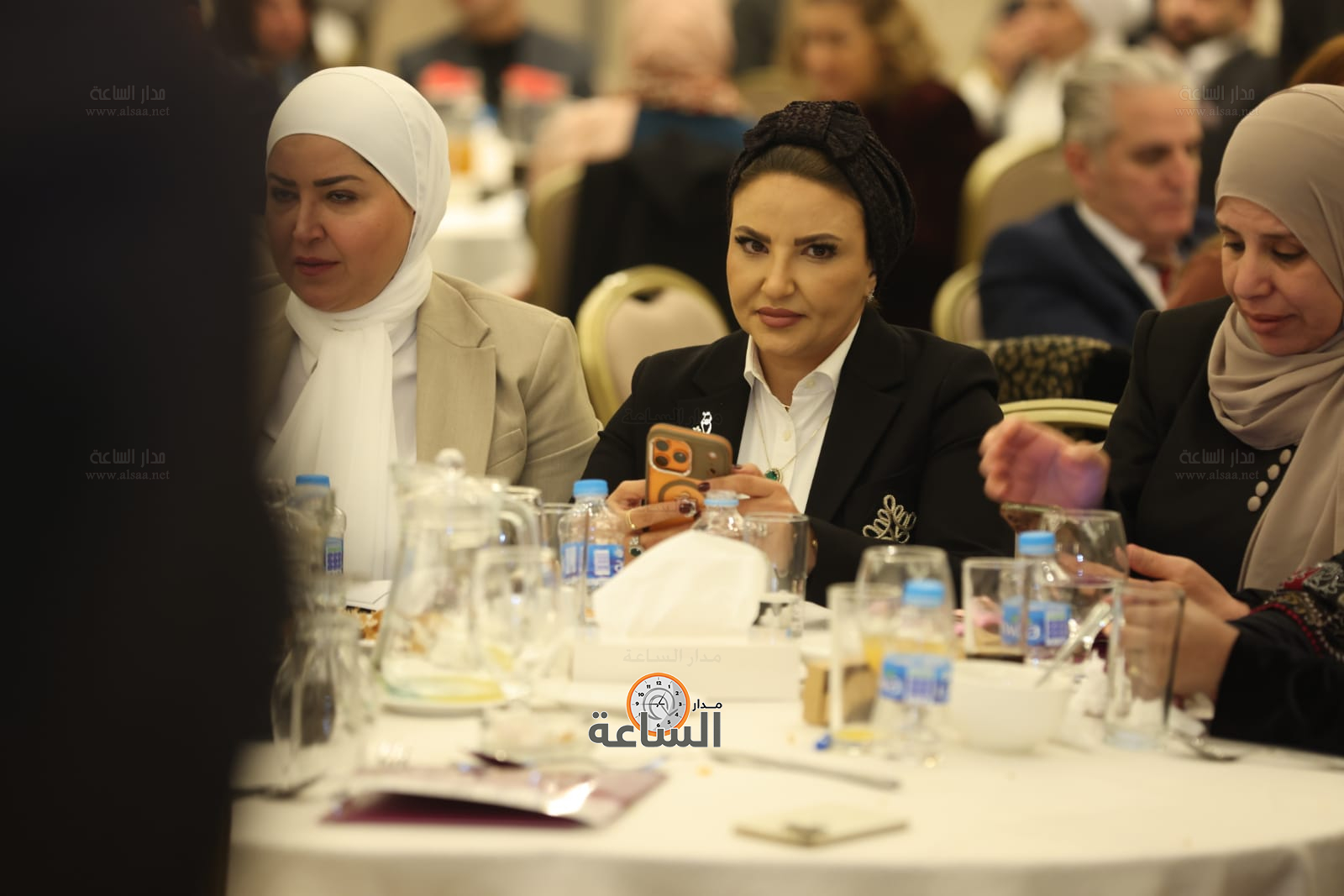 Madar Al-Saa Images 0.8675994595690903