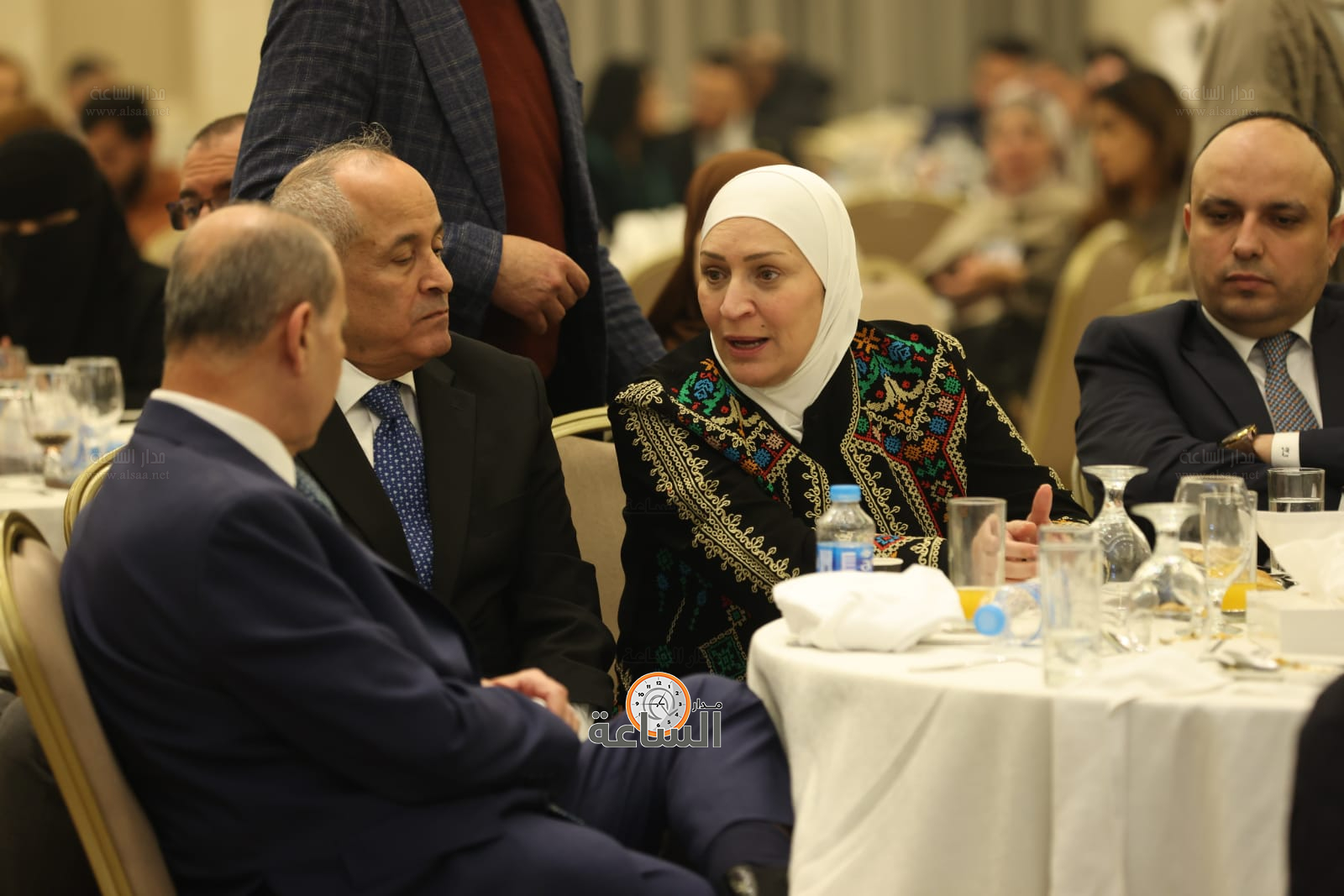 Madar Al-Saa Images 0.9430014748787892