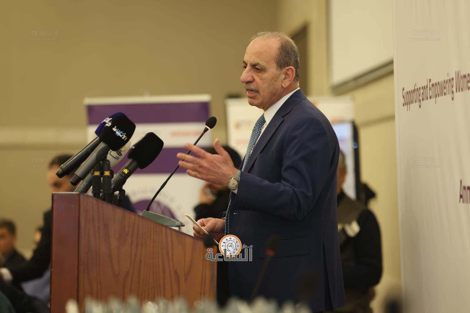 Madar Al-Saa Images 0.9343894378329692