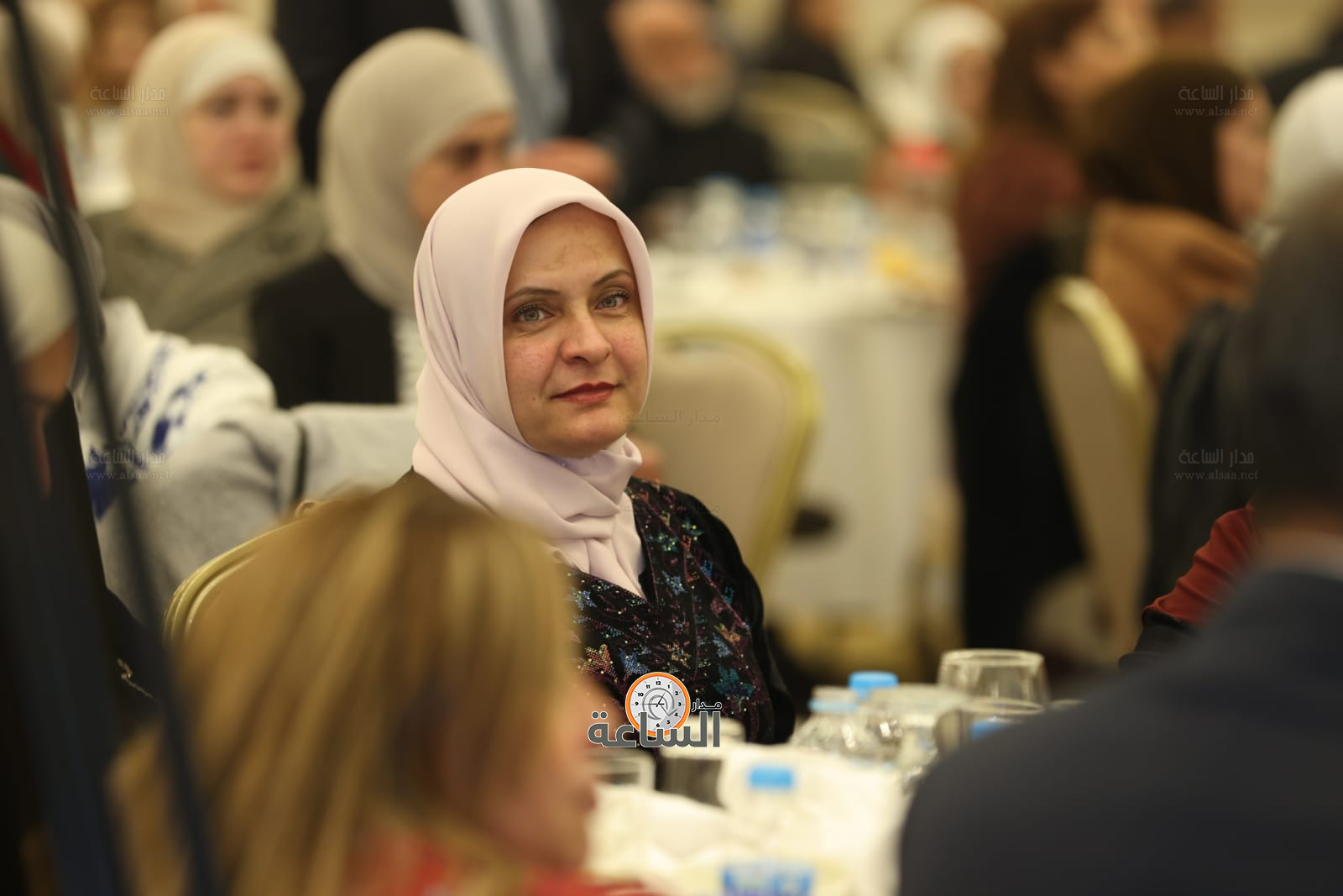 Madar Al-Saa Images 0.493825346127692