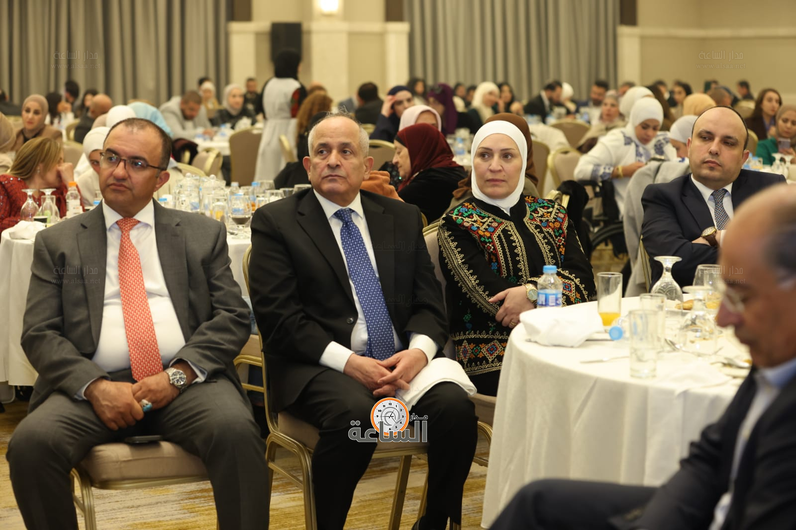 Madar Al-Saa Images 0.6223687678667247