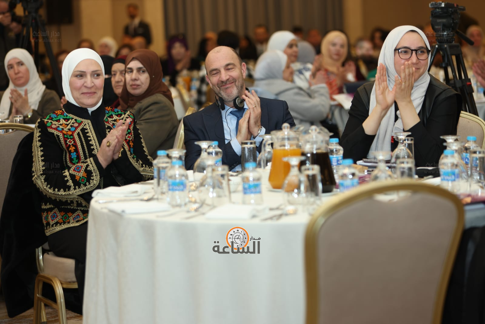 Madar Al-Saa Images 0.4690239130971263