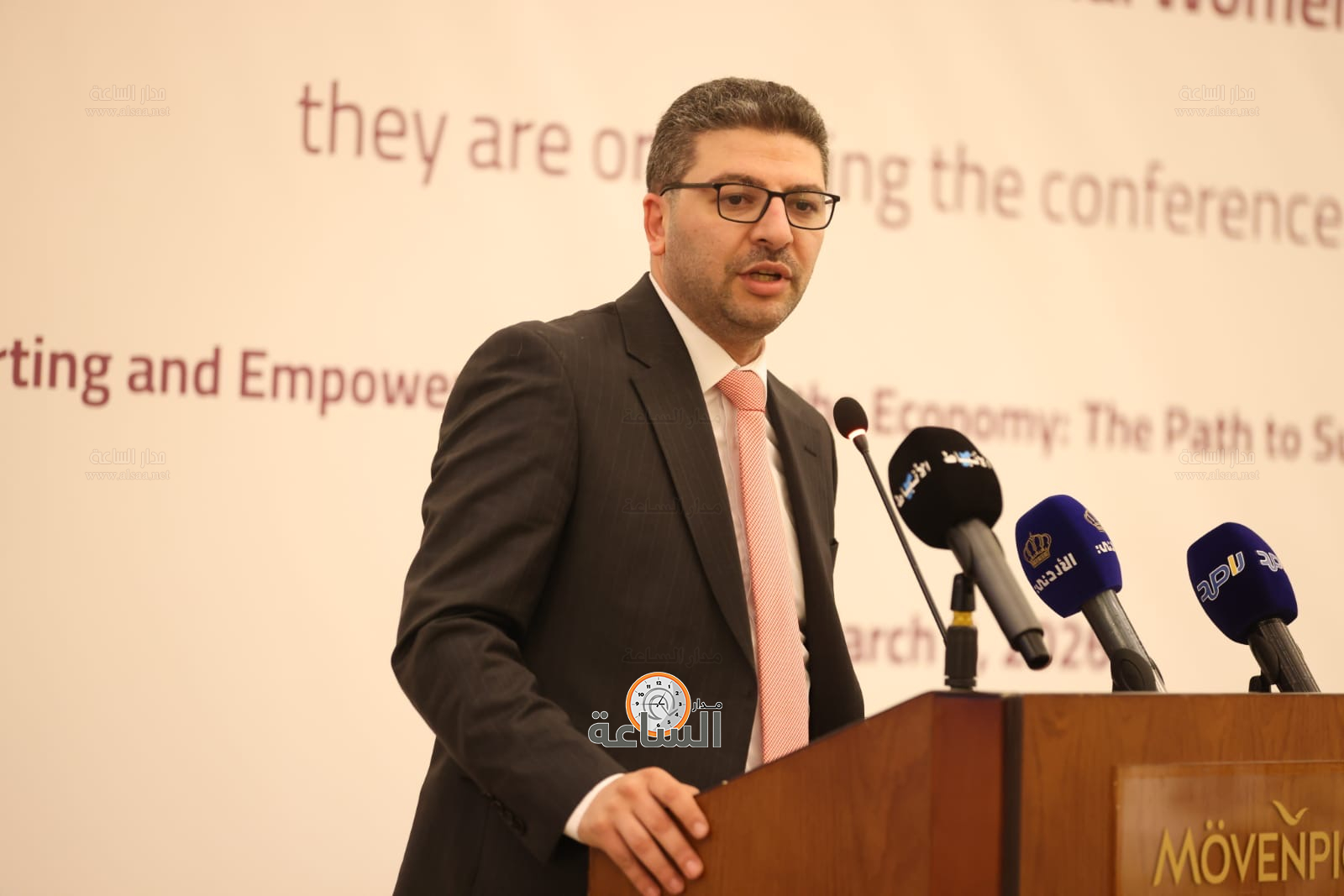 Madar Al-Saa Images 0.3694966277248297