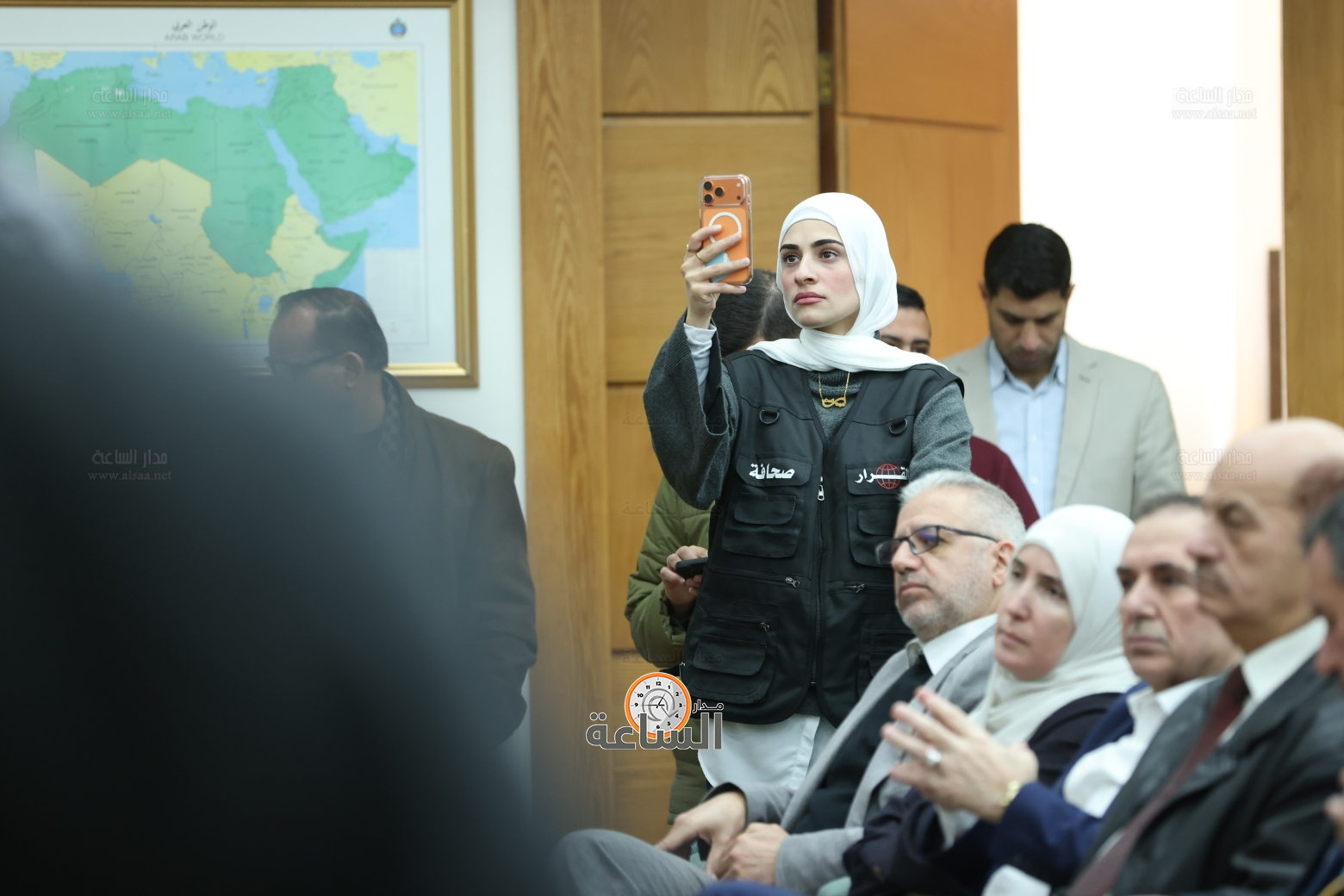 Madar Al-Saa Images 0.46197503643470195