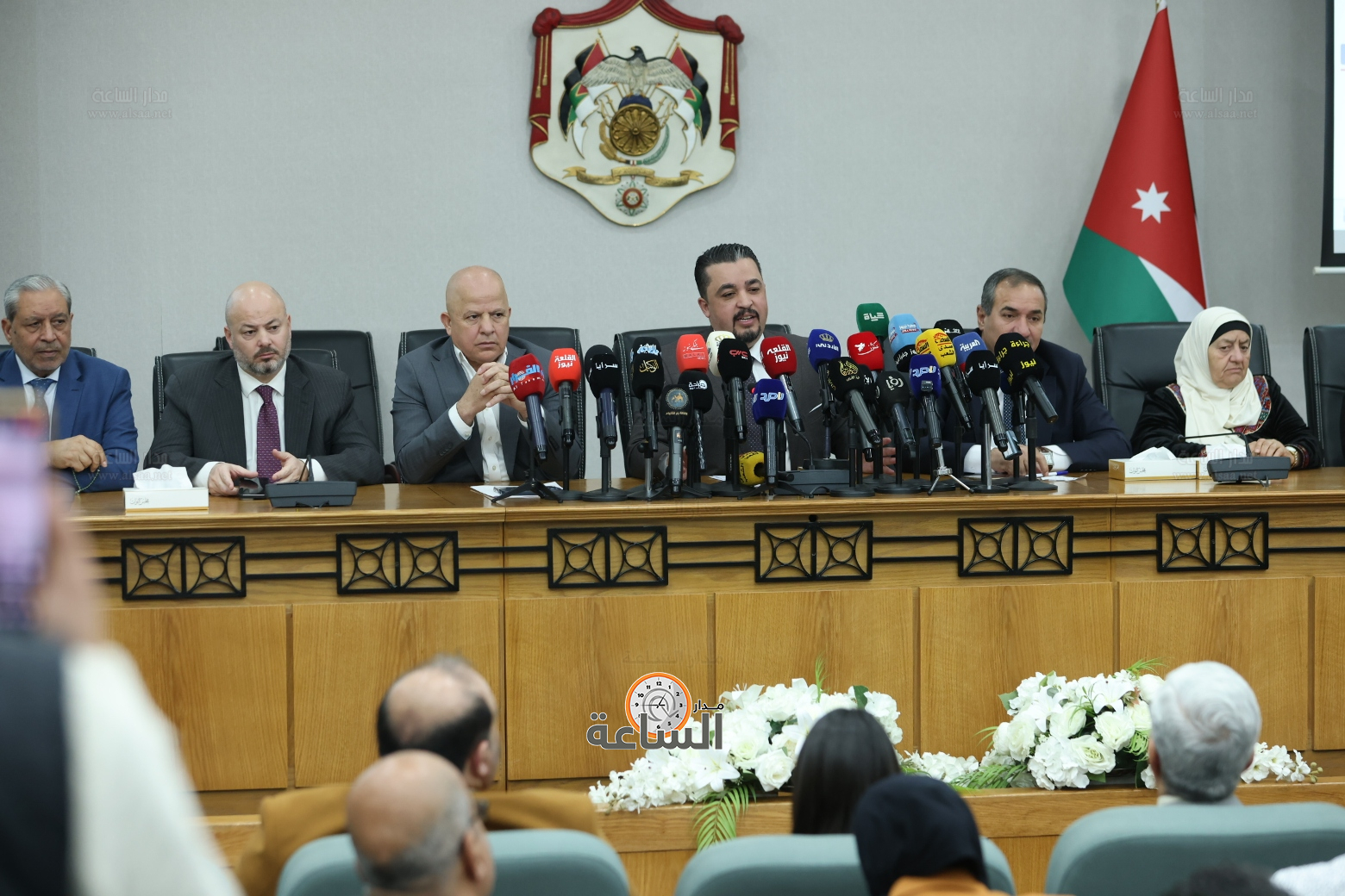 Madar Al-Saa Images 0.7817900116514203