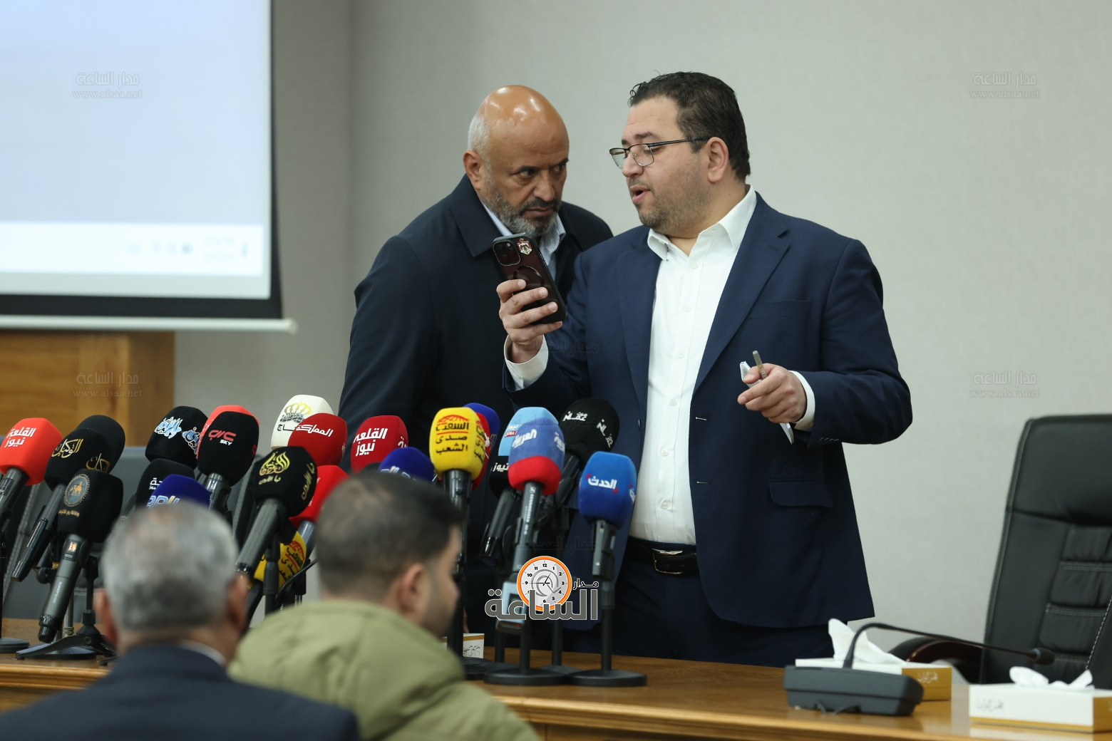 Madar Al-Saa Images 0.923960017014979