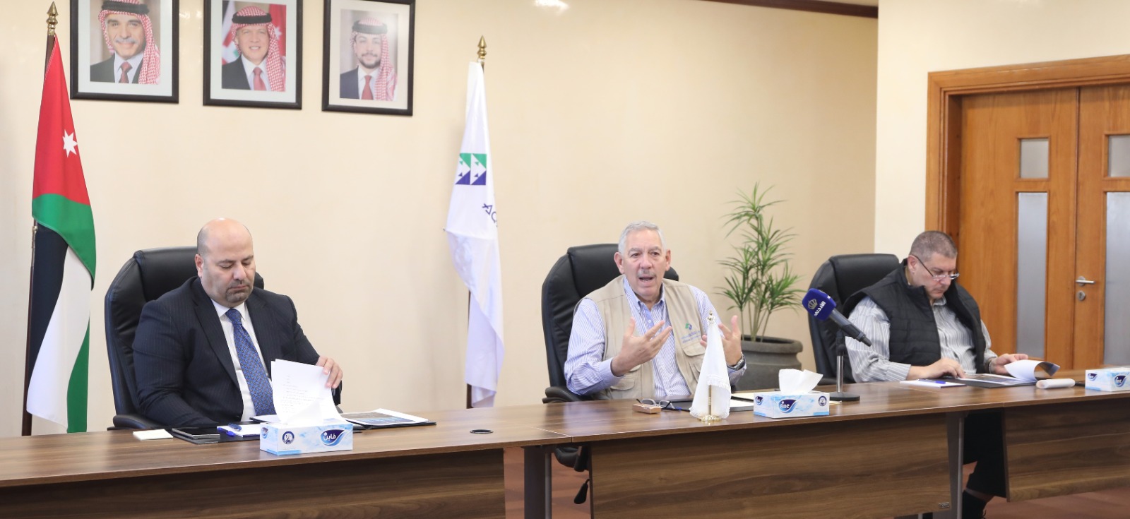 Madar Al-Saa Images 0.8499784275567752