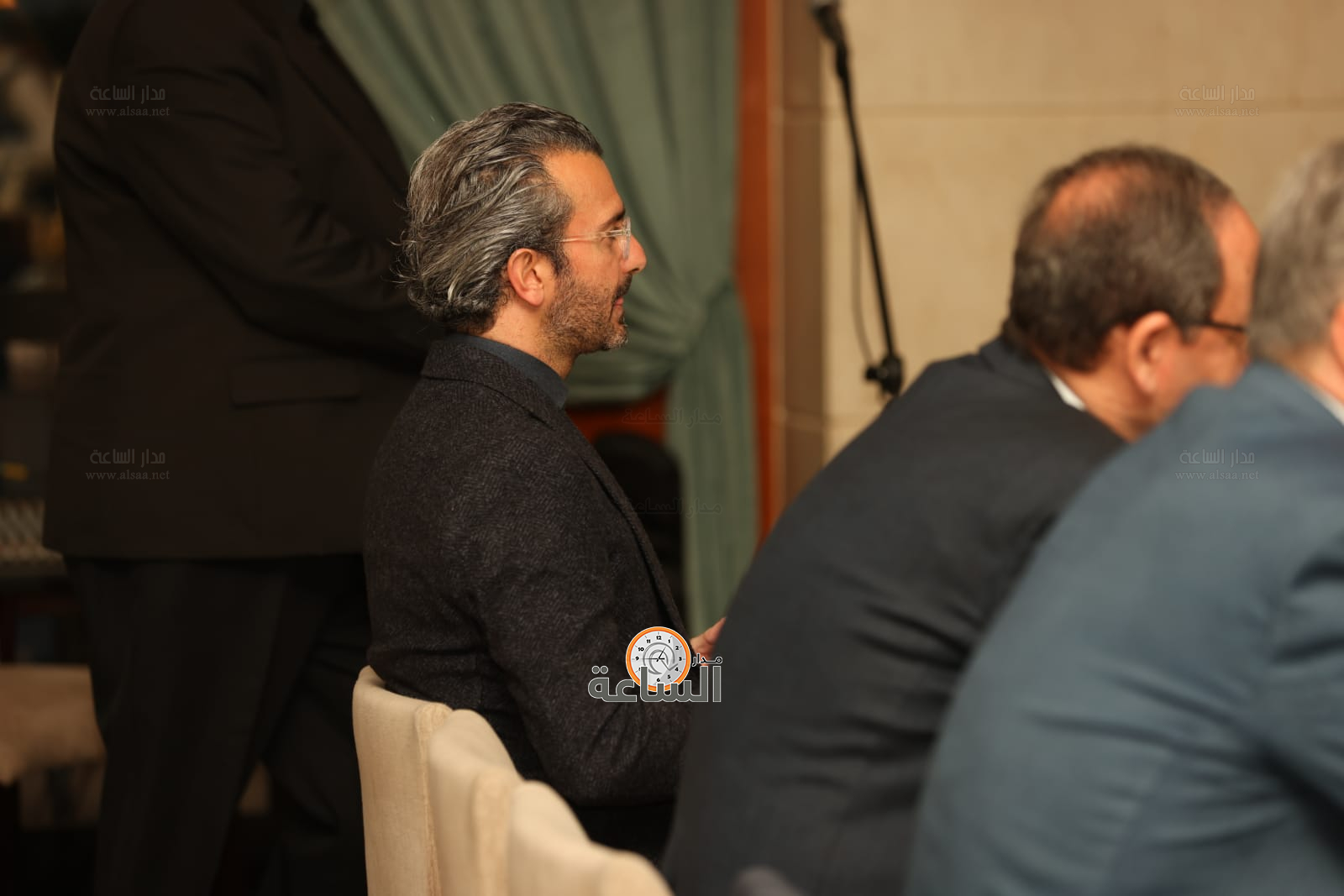 Madar Al-Saa Images 0.40031274636779224