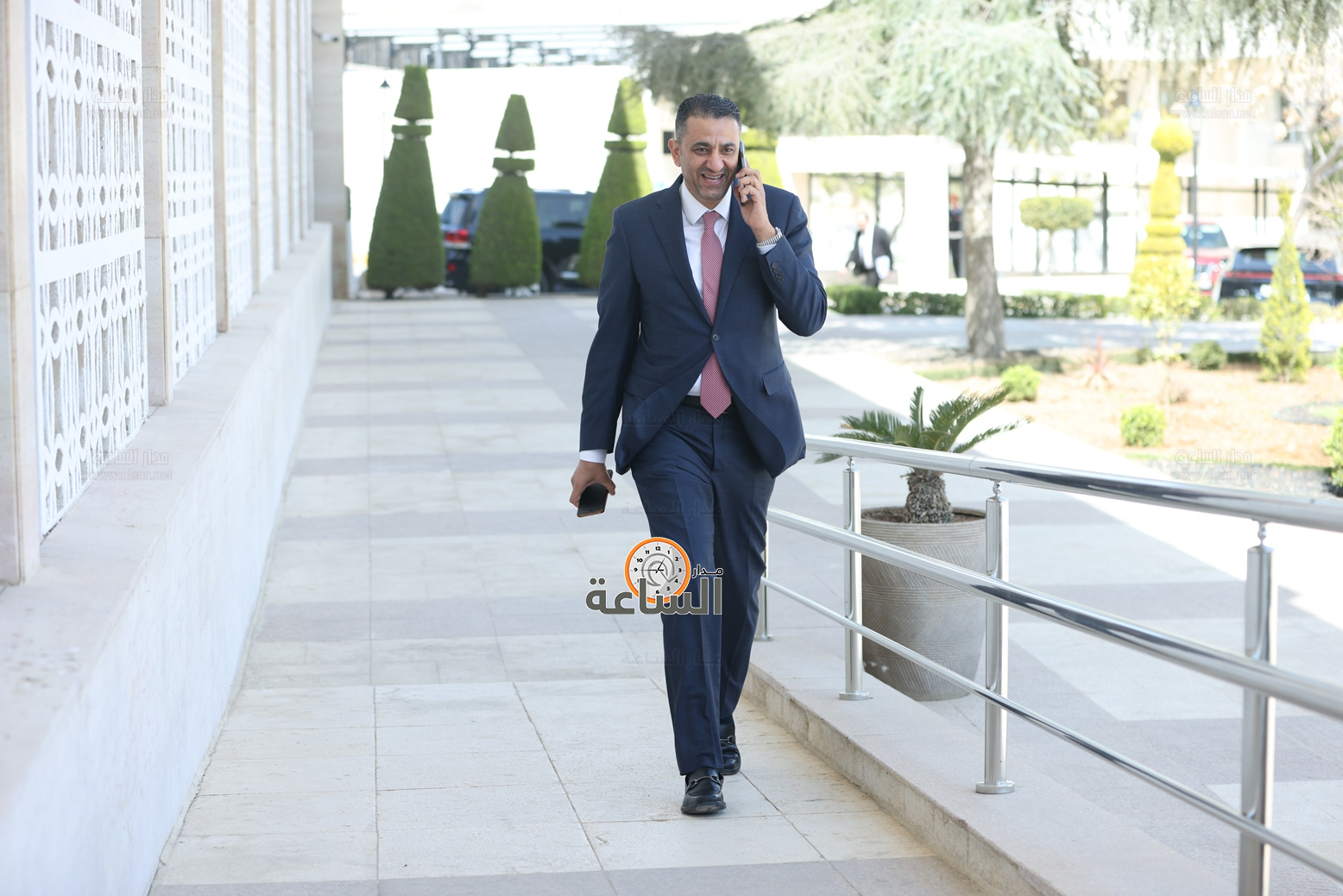 Madar Al-Saa Images 0.8746940592560996