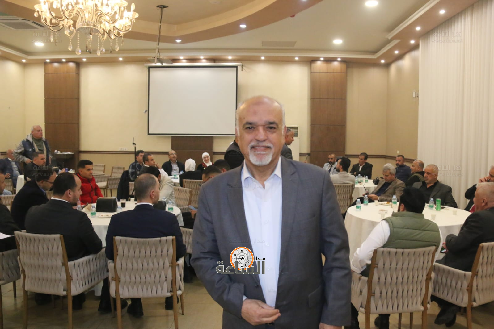 Madar Al-Saa Images 0.25549455246974995