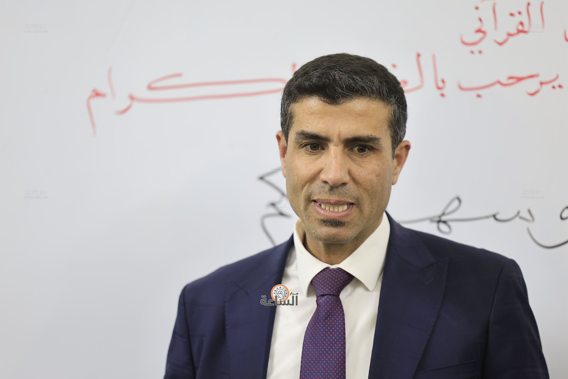 Madar Al-Saa Images 0.6322080720195923