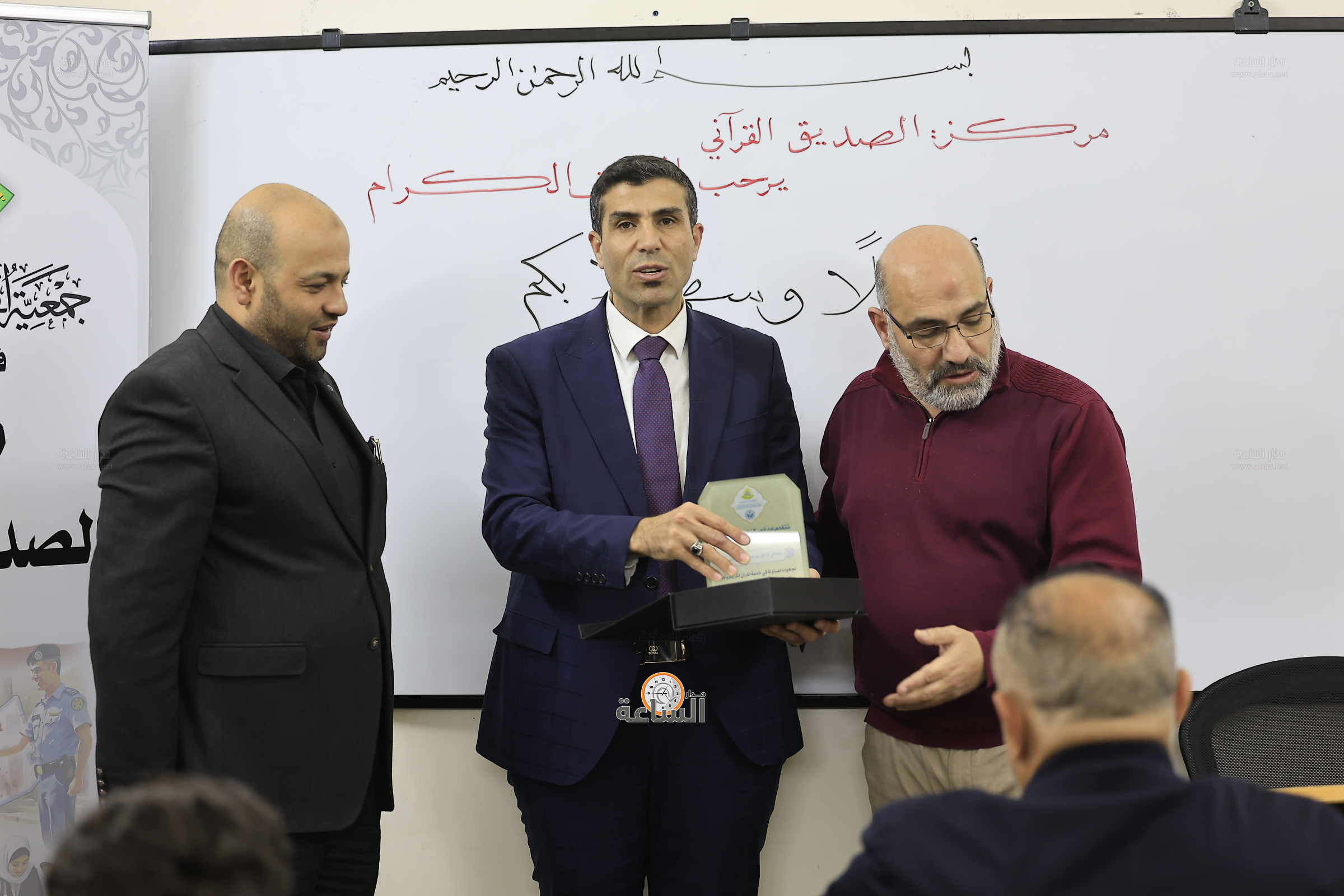 Madar Al-Saa Images 0.5393029264007392