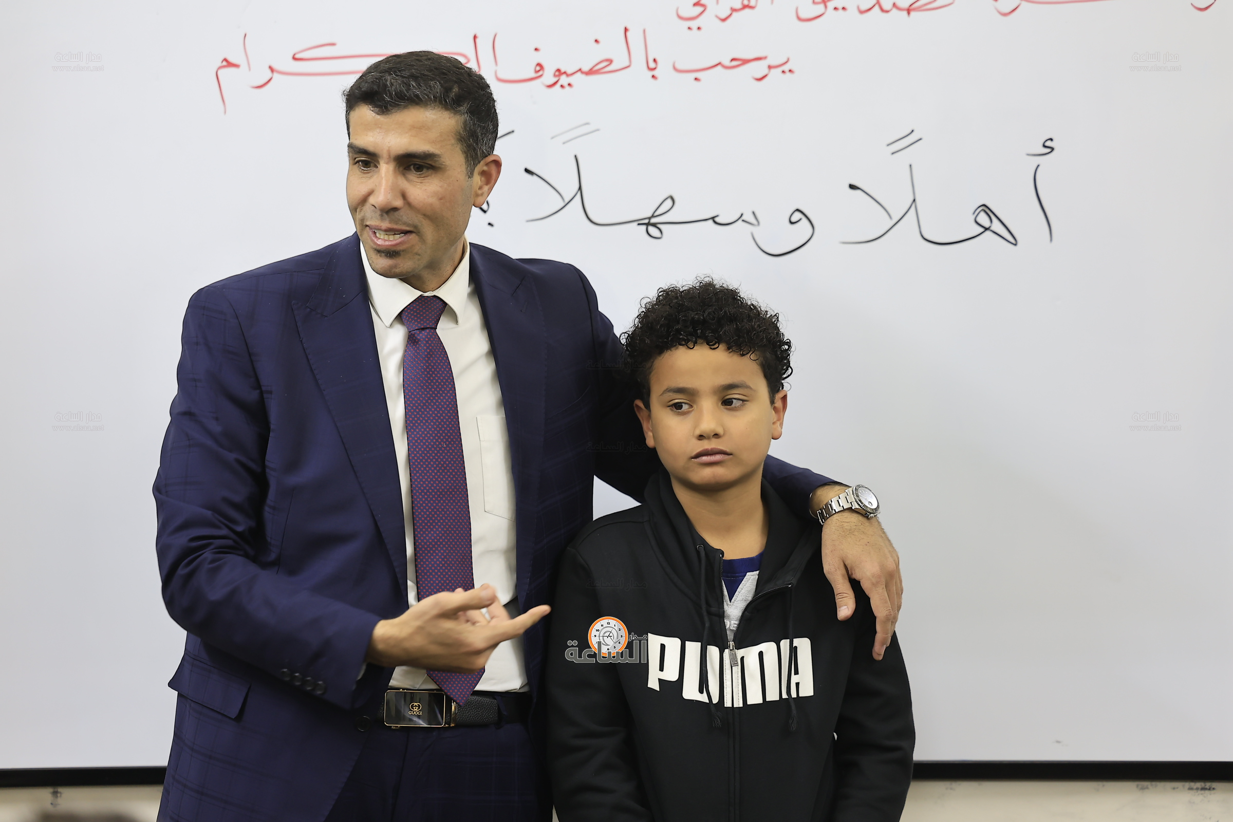 Madar Al-Saa Images 0.8386929907100054