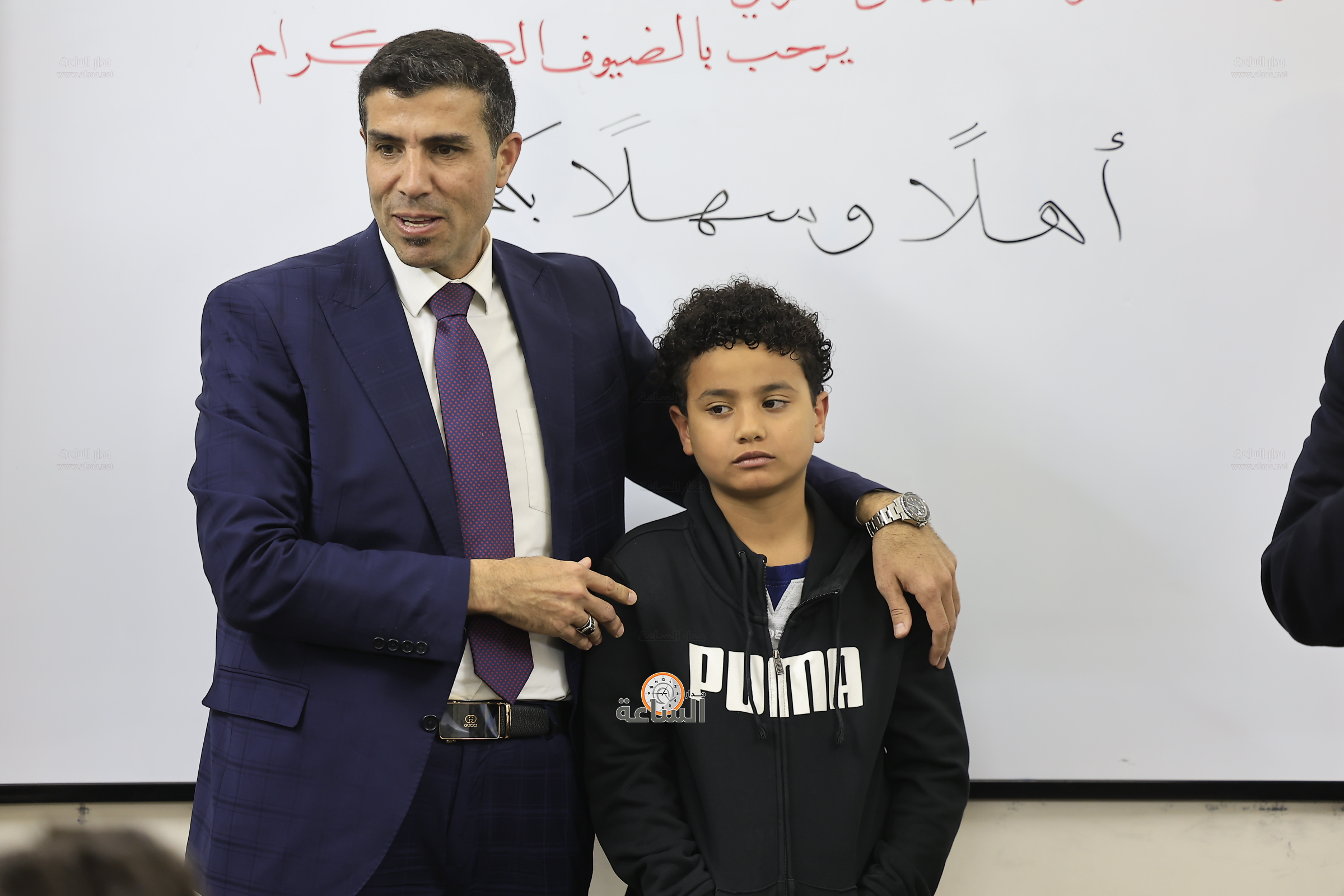 Madar Al-Saa Images 0.9570764100674612