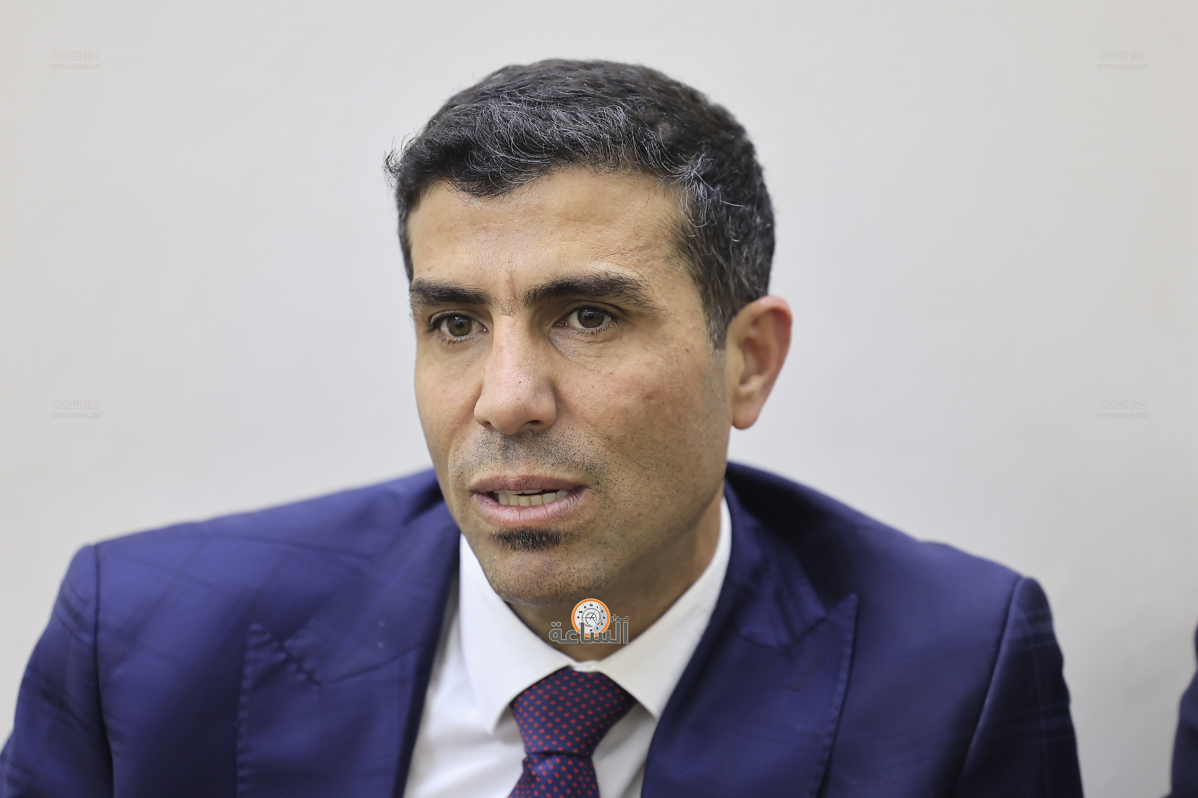 Madar Al-Saa Images 0.49513679029537483