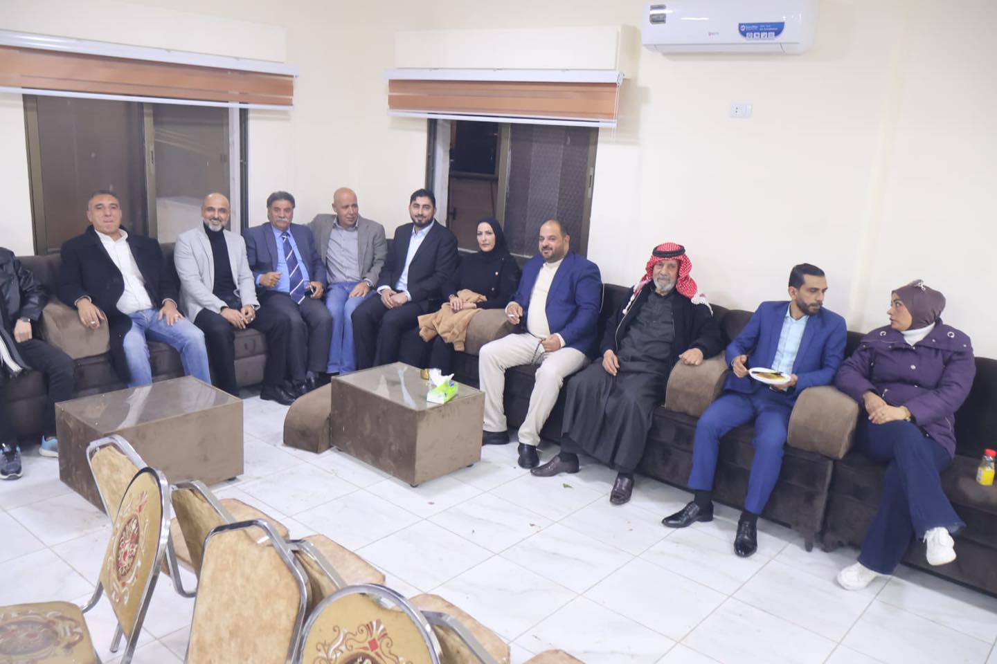 Madar Al-Saa Images 0.42376832348230886