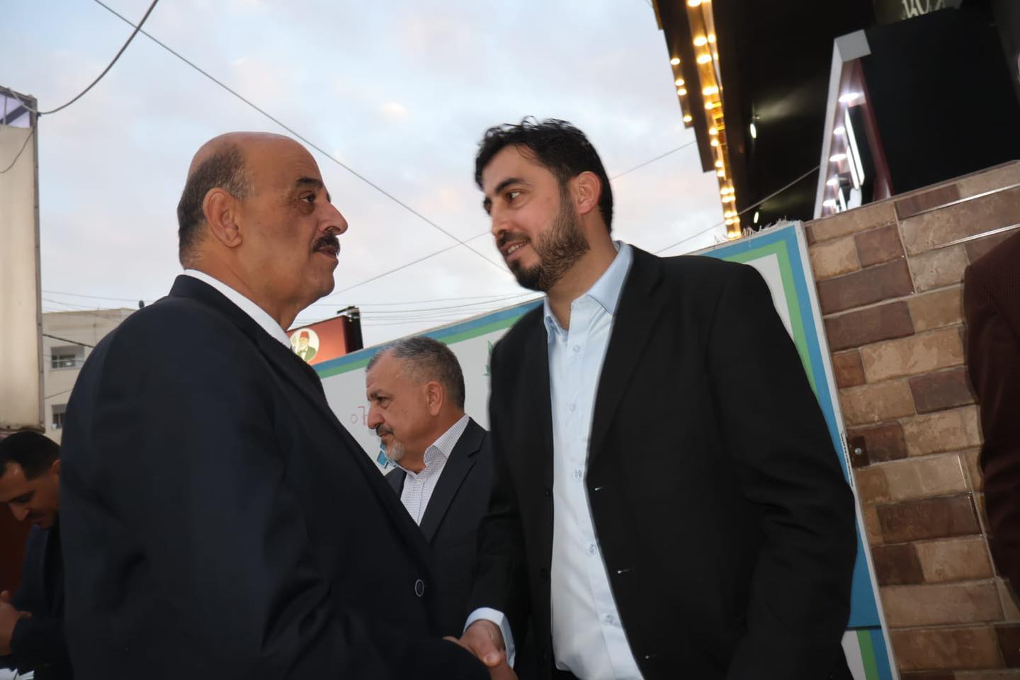 Madar Al-Saa Images 0.12466789598486316