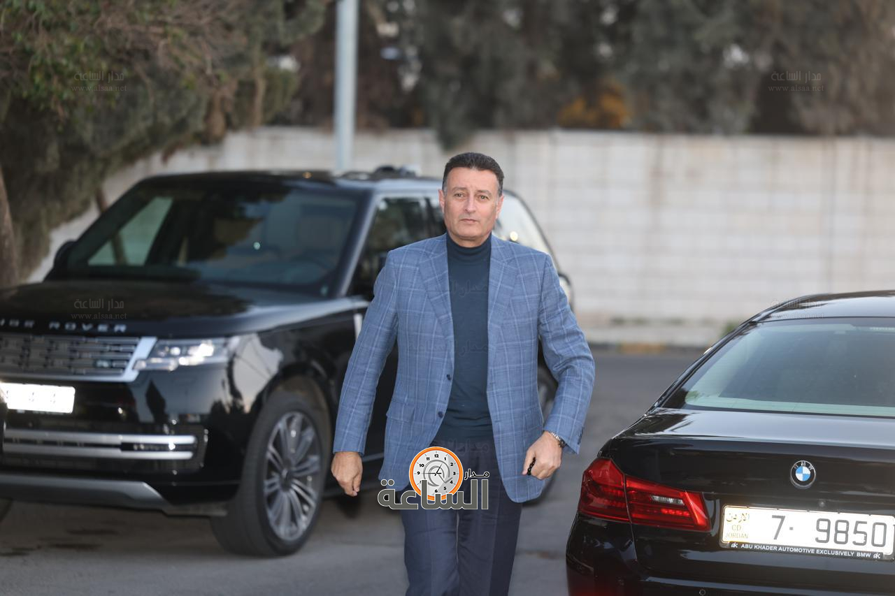 Madar Al-Saa Images 0.4476337721799575