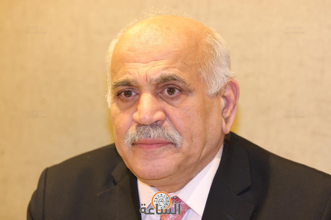 Madar Al-Saa Images 0.16189454613355836