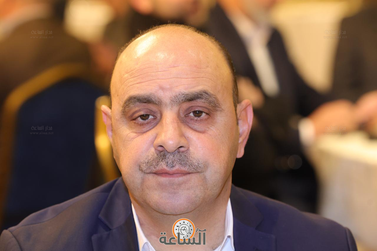 Madar Al-Saa Images 0.9013882578816144