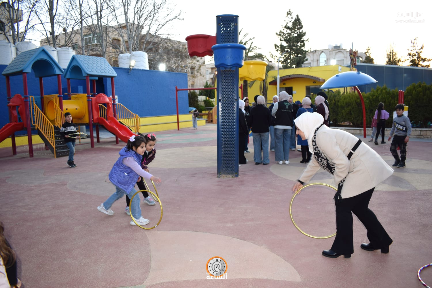 Madar Al-Saa Images 0.9417059132134421