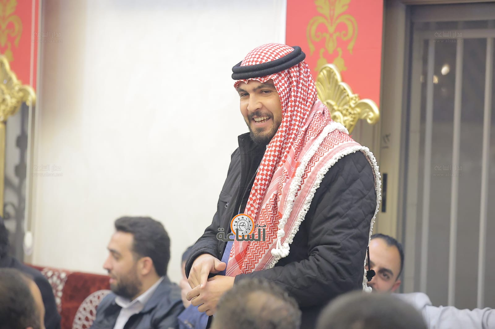 Madar Al-Saa Images 0.9421543356422087