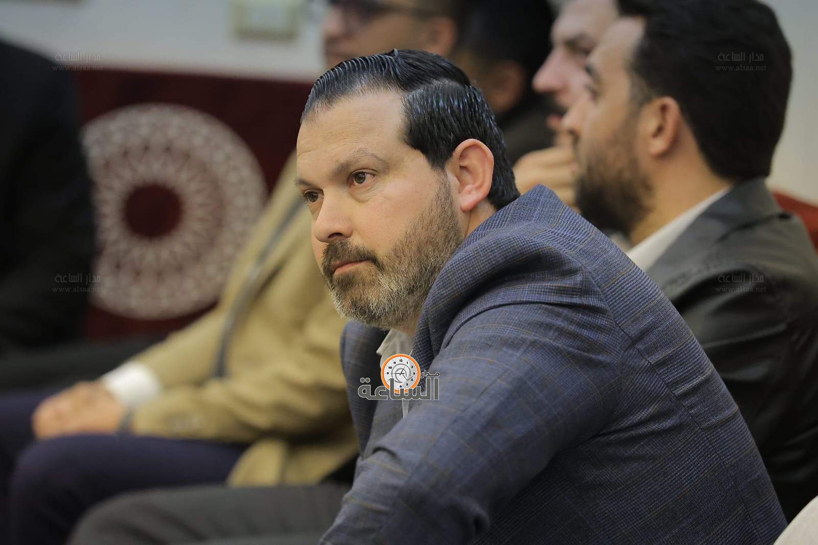 Madar Al-Saa Images 0.3913168753477805