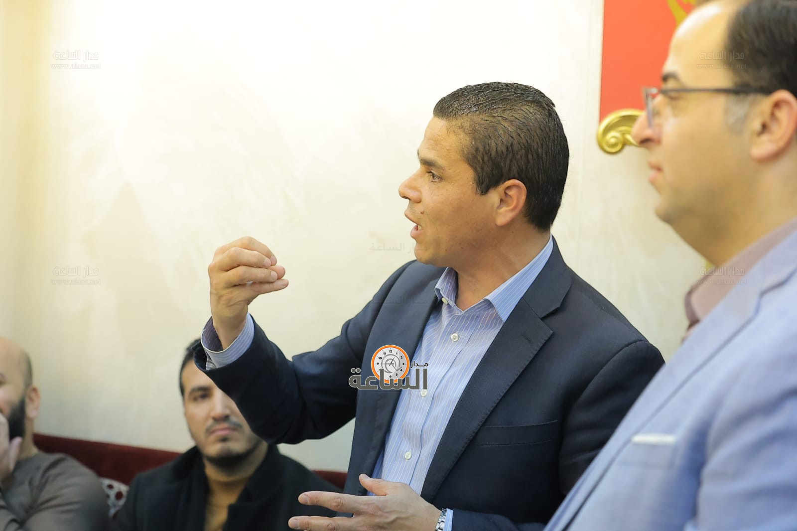 Madar Al-Saa Images 0.5099819676375893