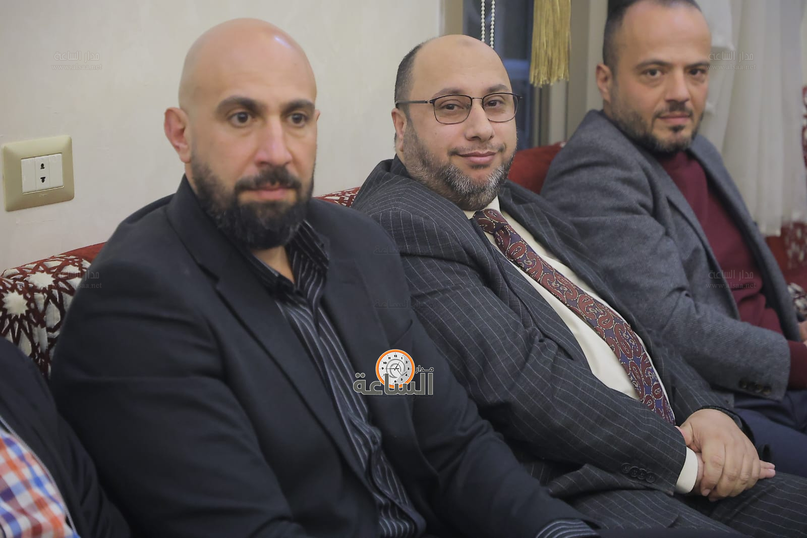 Madar Al-Saa Images 0.8973299191940455