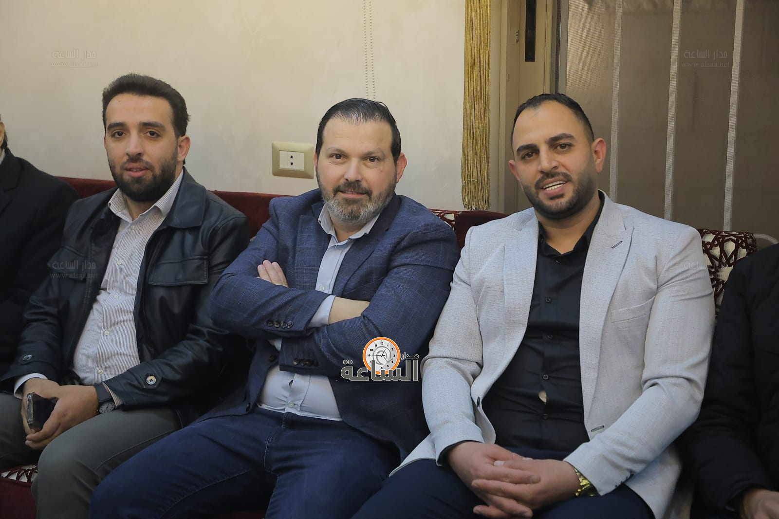 Madar Al-Saa Images 0.3975990172869891