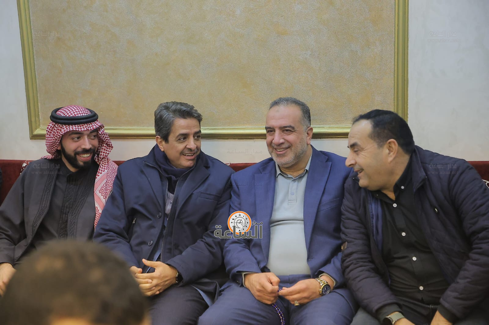 Madar Al-Saa Images 0.575442809278351