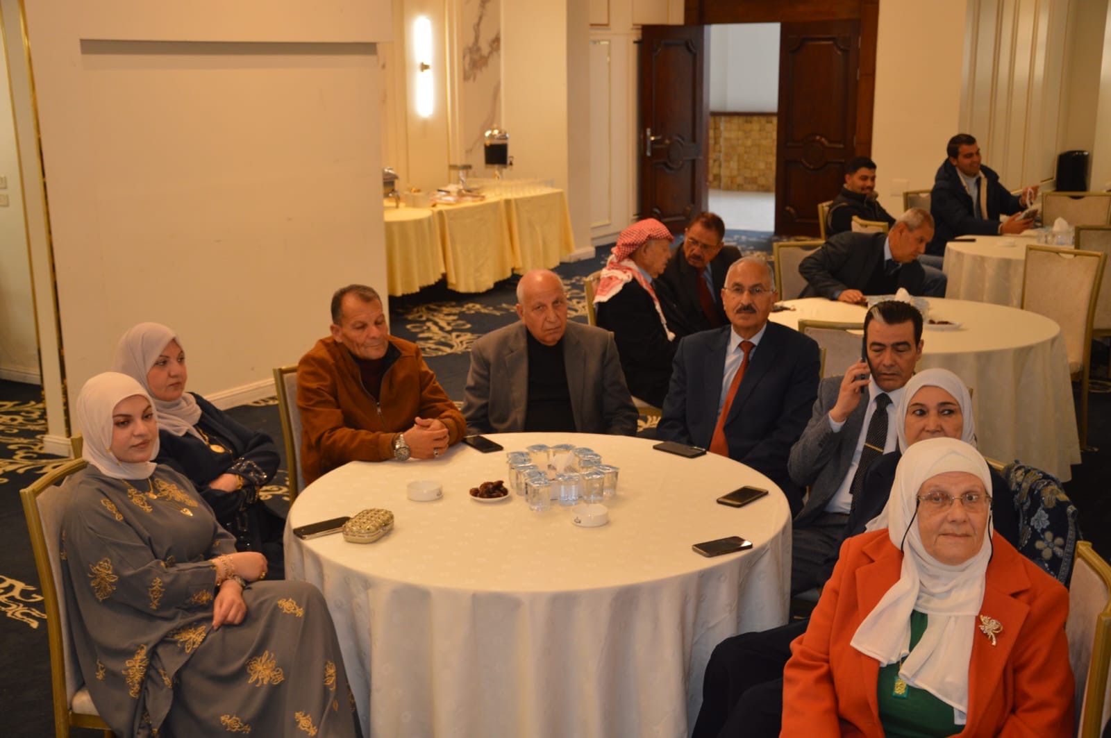 Madar Al-Saa Images 0.4556843706653577