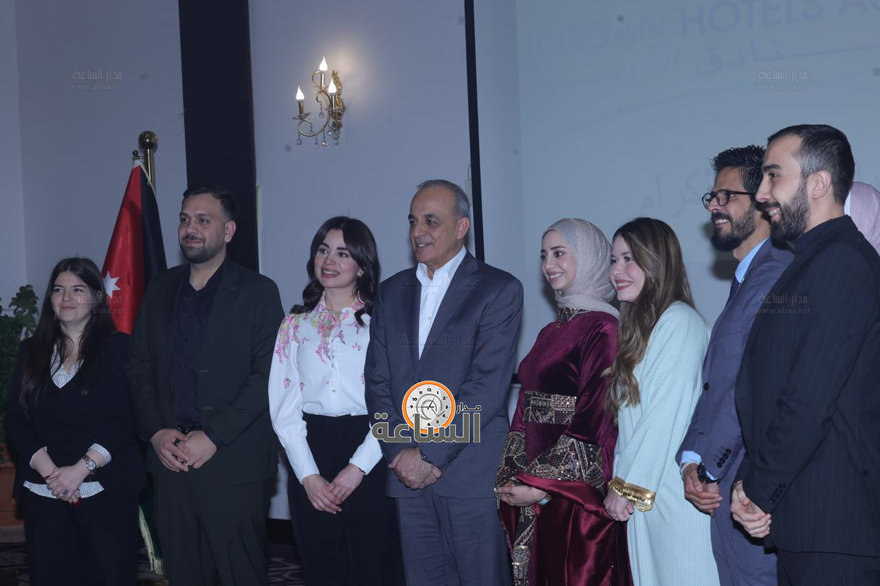 Madar Al-Saa Images 0.5320073265129759