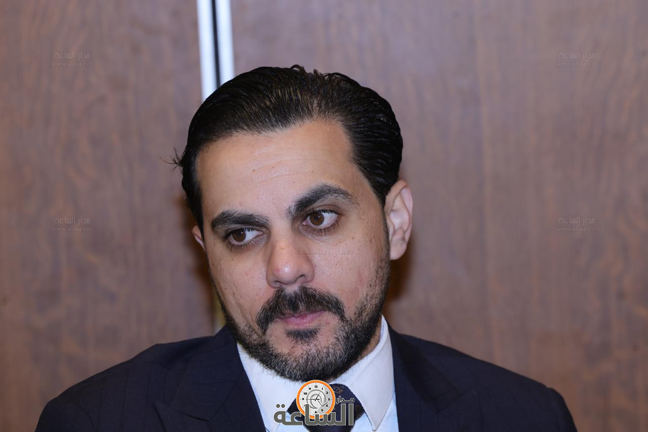 Madar Al-Saa Images 0.7077981423868025