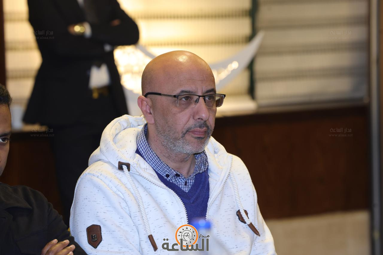 Madar Al-Saa Images 0.7921936596257646