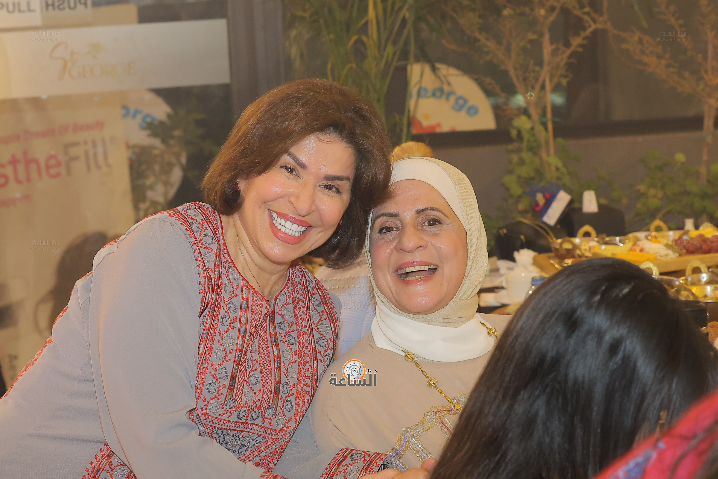 Madar Al-Saa Images 0.8340206098733932