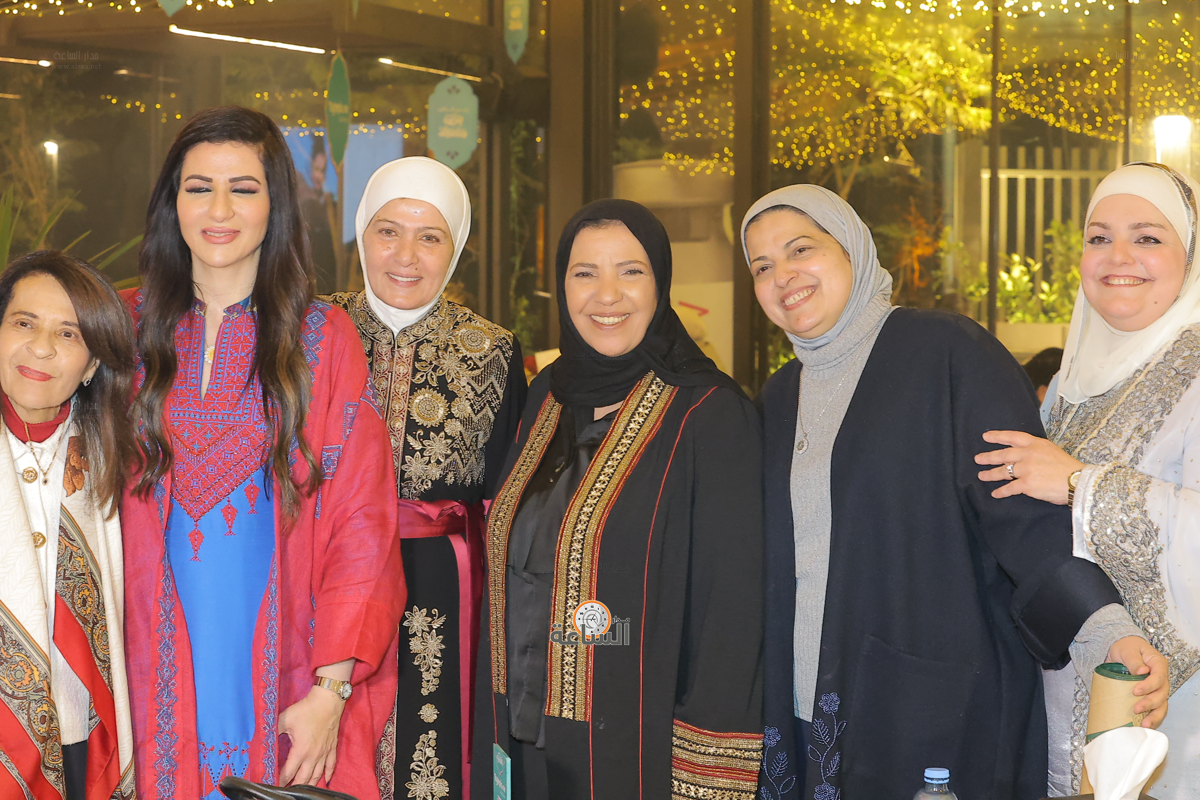 Madar Al-Saa Images 0.02373713707941094