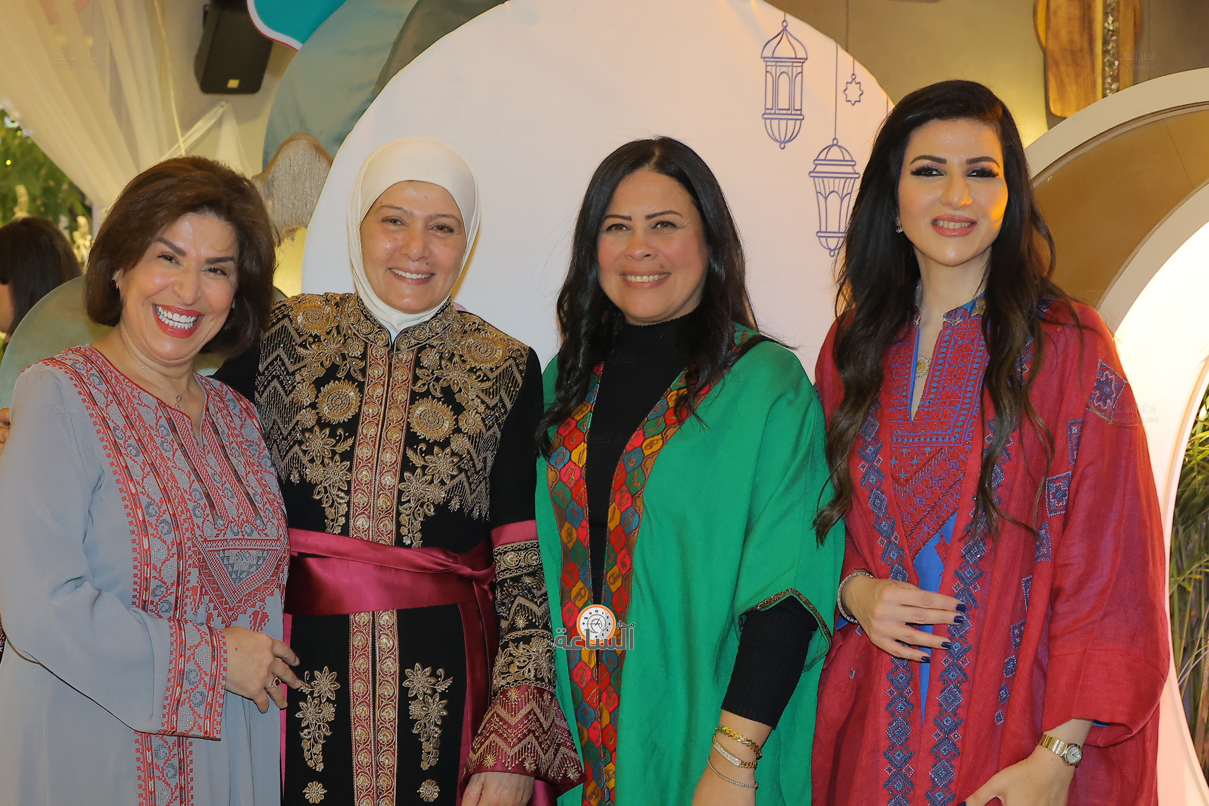 Madar Al-Saa Images 0.43320968394413584