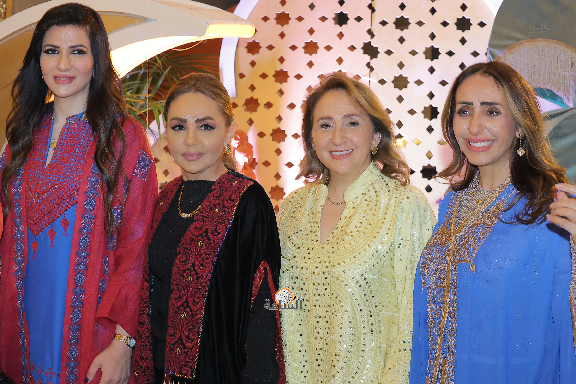 Madar Al-Saa Images 0.10450406521468691