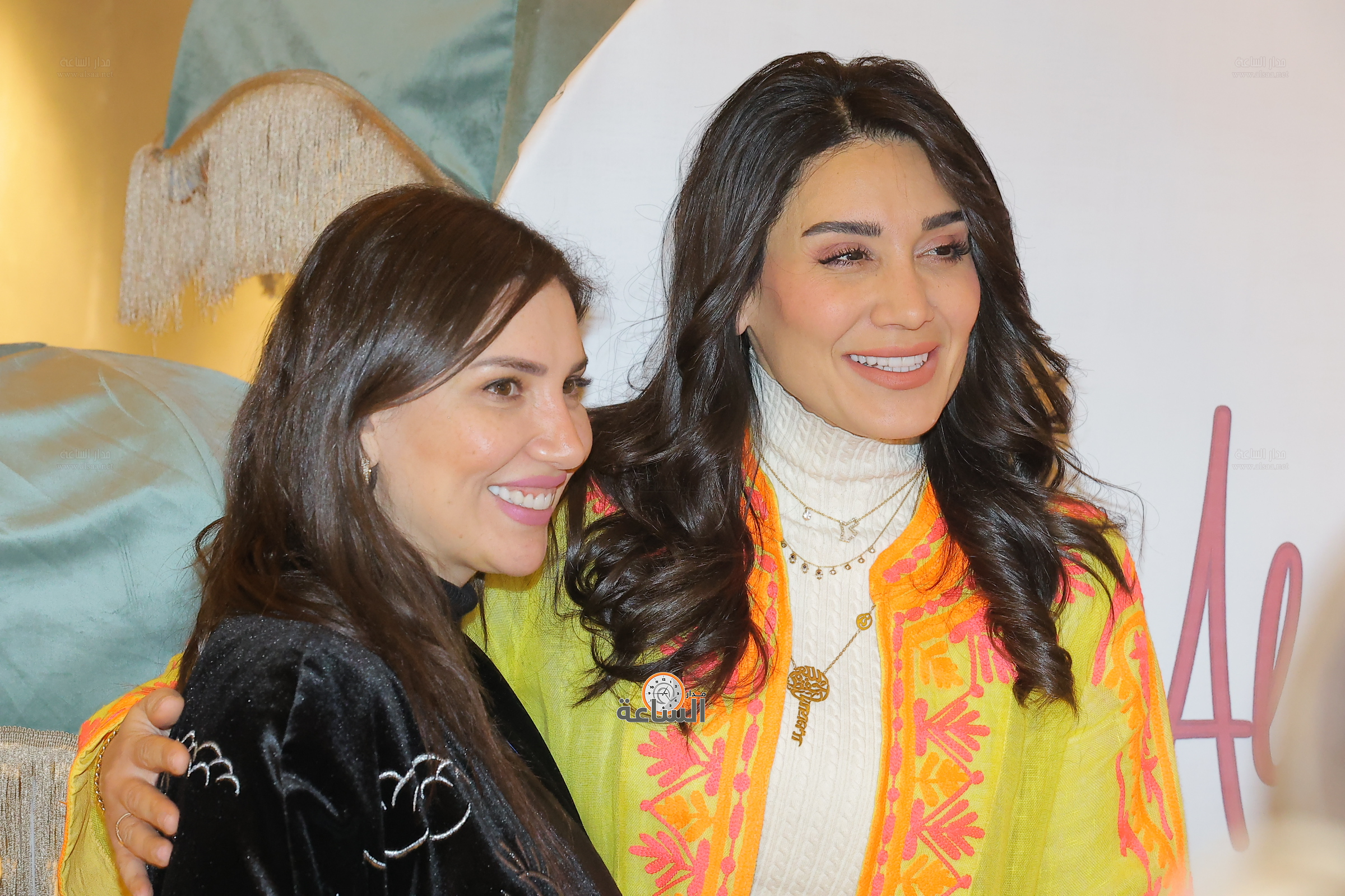 Madar Al-Saa Images 0.18250647134129472