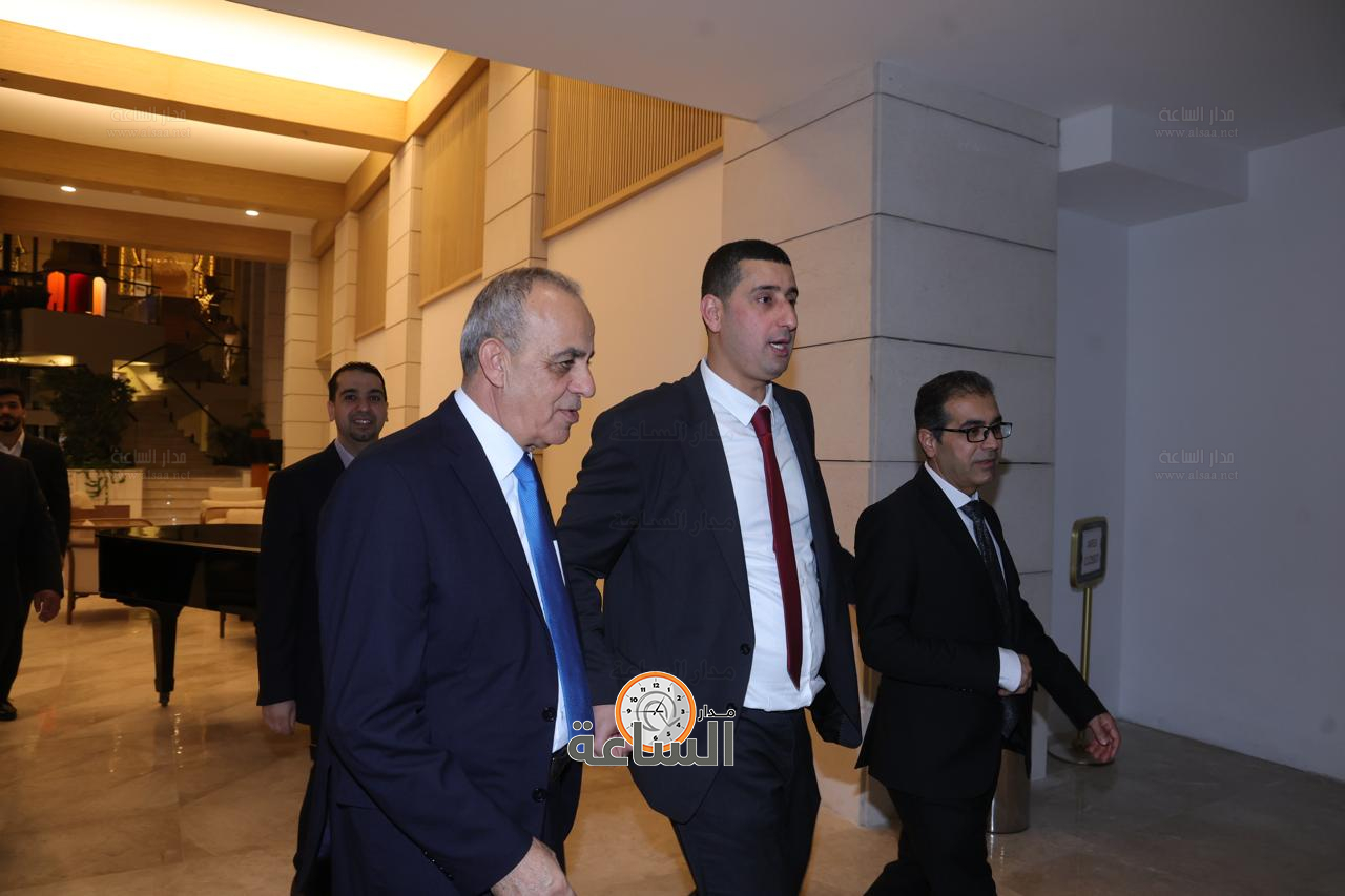 Madar Al-Saa Images 0.6668094071268597