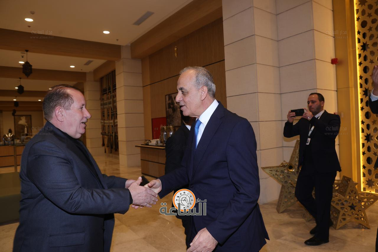 Madar Al-Saa Images 0.25585968082446464