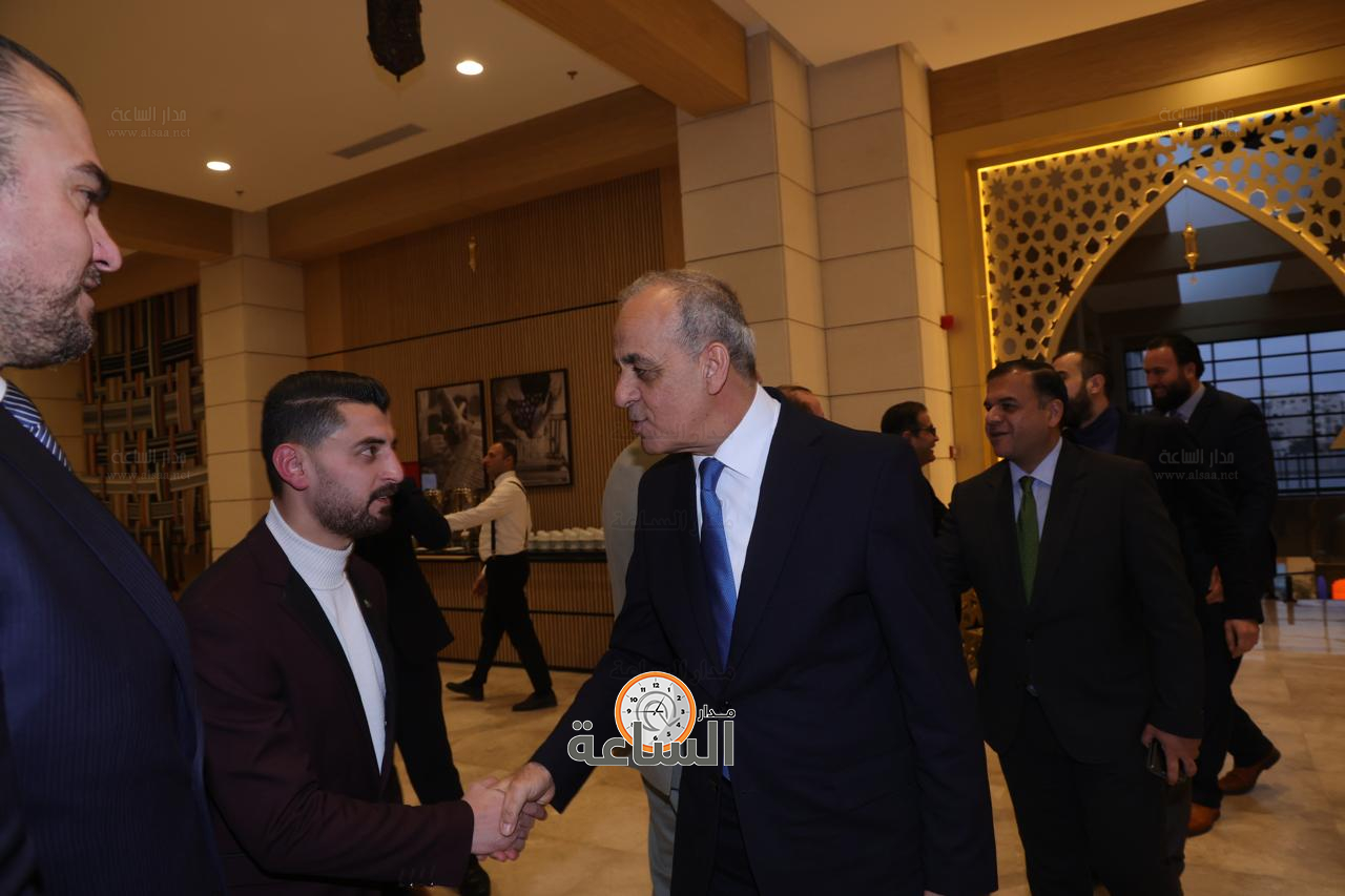 Madar Al-Saa Images 0.6983262809987646