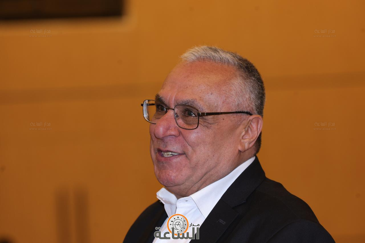 Madar Al-Saa Images 0.02821003359032781