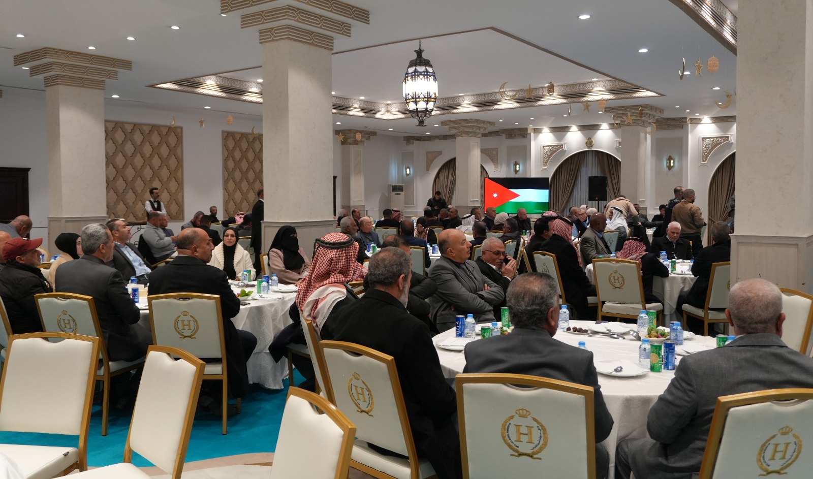 Madar Al-Saa Images 0.3442766843655398